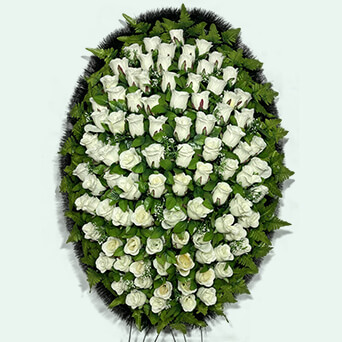 Венок из искусственных цветов